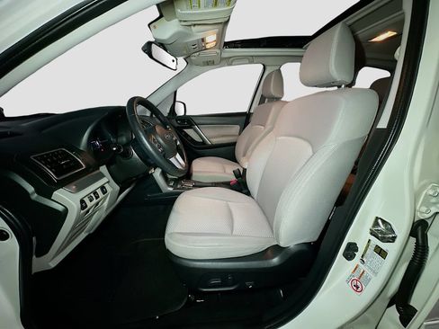 Used 2018 Subaru Forester 2.5i Premium AWD/4WD image 17