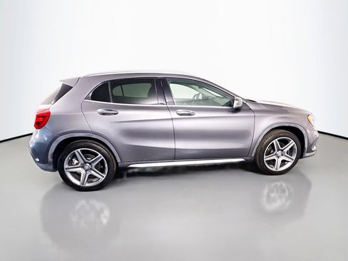 Used 2015 Mercedes-Benz GLA 250 image 11