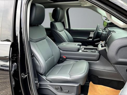 New 2027 Ford Expedition Max Active AWD/4WD image 11