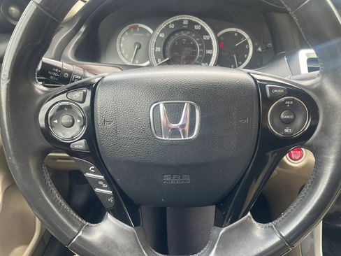 Used 2016 Honda Accord EX-L image 11