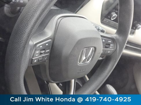 Certified 2023 Honda HR-V LX image 20