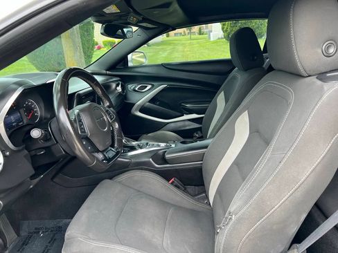 Used 2019 Chevrolet Camaro LT image 12