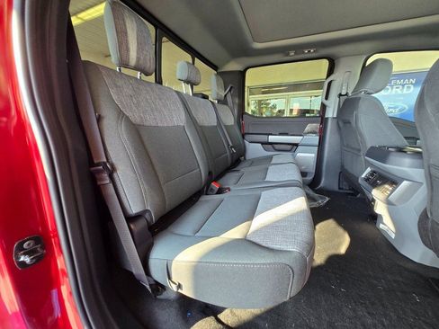 New 2026 Ford F250 XLT w/ XLT Premium Package image 23