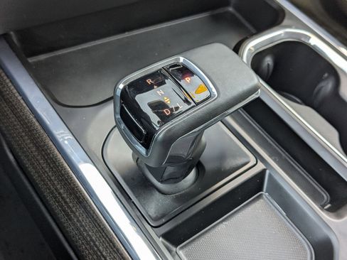 Used 2023 Chevrolet Silverado 1500 LT Trail Boss w/ Convenience Package II AWD/4WD image 22