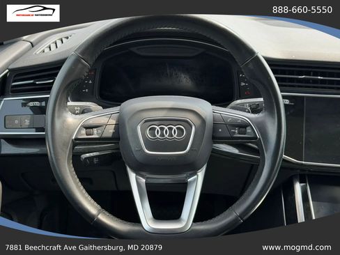 Used 2020 Audi Q7 3.0T Premium Plus AWD/4WD image 40