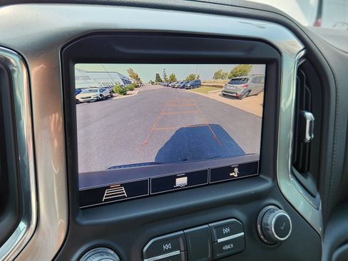 Used 2020 Chevrolet Silverado 1500 LT Trail Boss AWD/4WD image 19