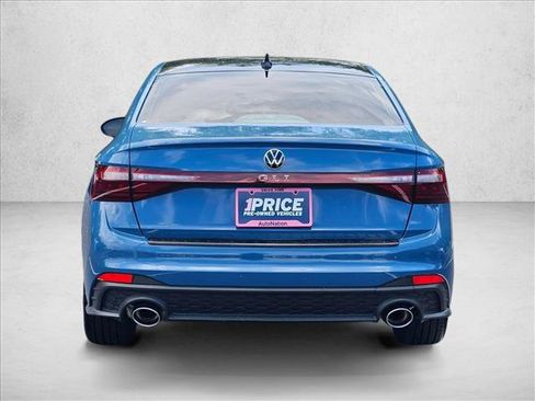Used 2026 Volkswagen Jetta GLI Autobahn FWD image 6