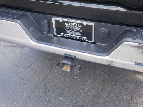 Certified 2025 GMC Sierra 2500 SLT w/ SLT Convenience Package AWD/4WD image 9