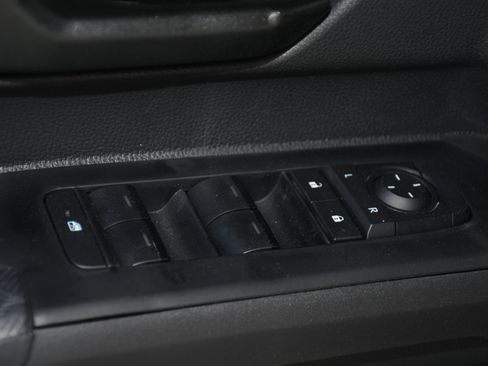 New 2026 Toyota Tacoma SR5 RWD image 6