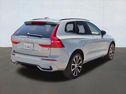 Used 2024 Volvo XC60 B5 Plus AWD/4WD image 5