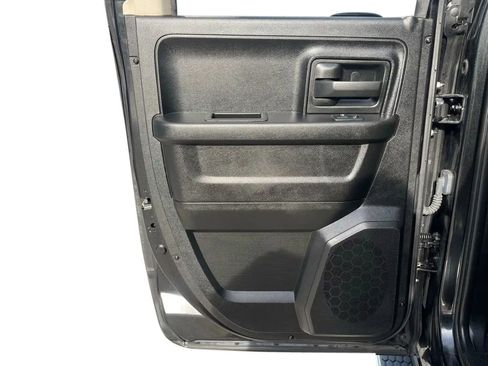 Used 2019 RAM 1500 Express w/ Express Value Package image 13