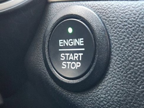 Certified 2022 Ford Escape SE image 19