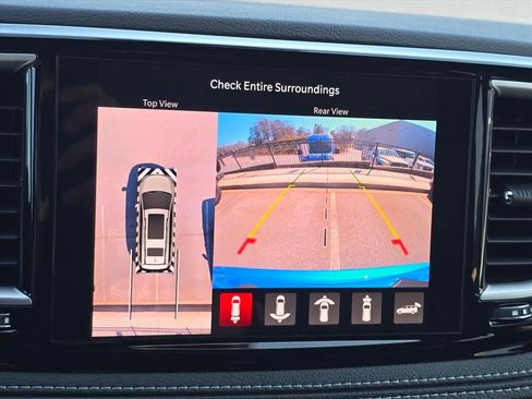 New 2026 Chrysler Pacifica Select image 11