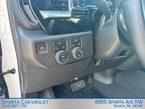 Used 2023 Chevrolet Silverado 1500 LT AWD/4WD image 15