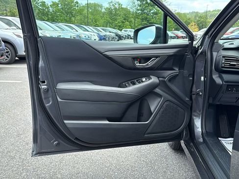 Used 2025 Subaru Legacy Premium AWD/4WD image 11