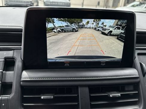 Certified 2023 GMC Yukon SLT RWD image 25