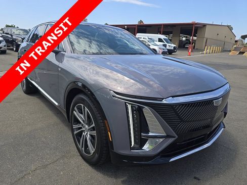 Used 2024 Cadillac Lyriq Luxury RWD image 5