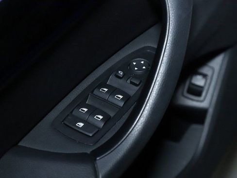 Used 2020 BMW X1 xDrive28i w/ Convenience Package image 17