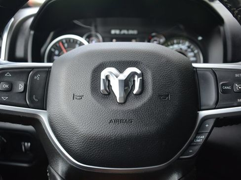 Used 2024 RAM 2500 Big Horn w/ Off Road Package AWD/4WD image 11