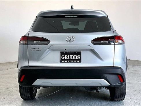 Used 2026 Toyota Corolla Cross L FWD image 5