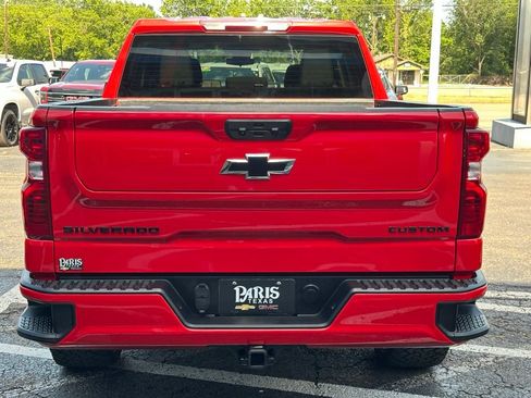 Used 2024 Chevrolet Silverado 1500 Custom w/ Turbomax Blackout Package RWD image 5