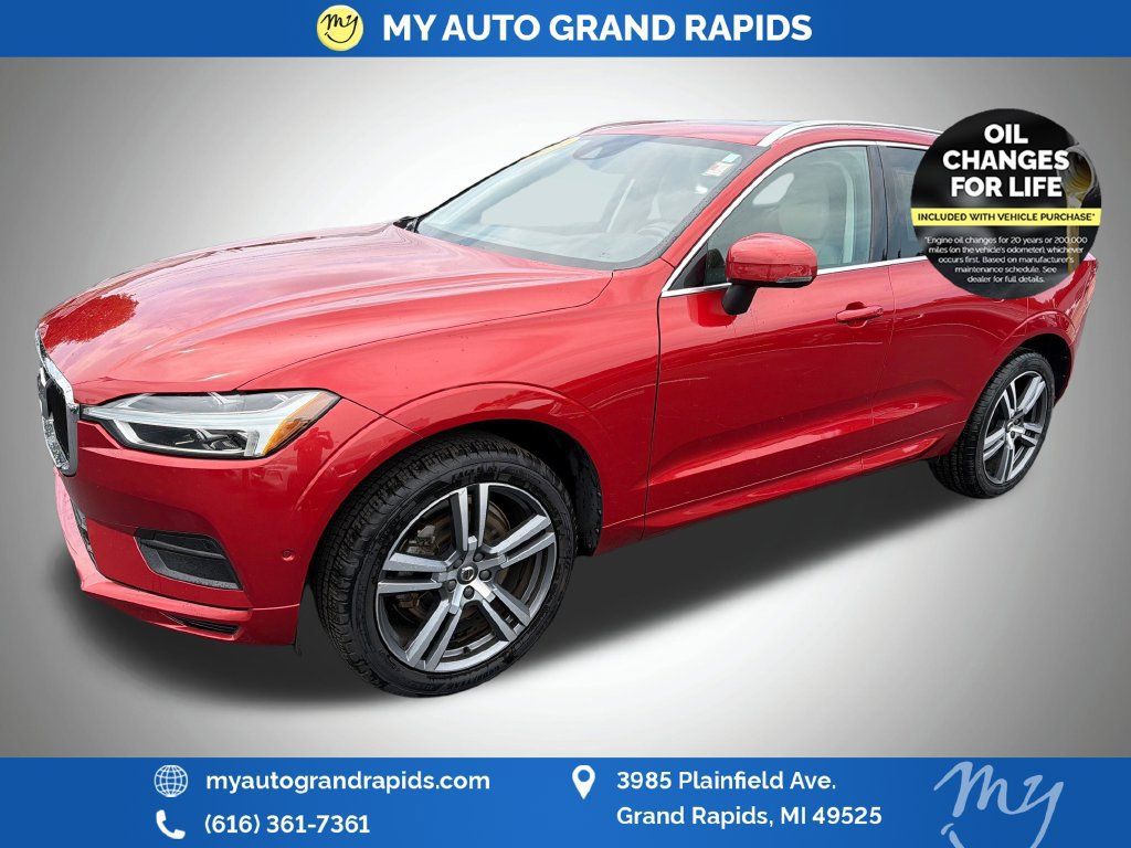 Used 2019 Volvo XC60 T6 Momentum w/ Protection Package Premier AWD/4WD image 3