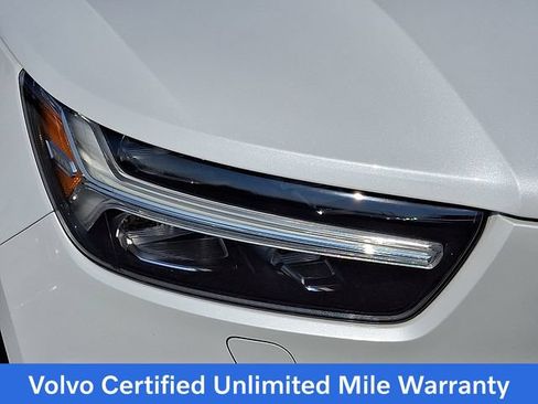 Used 2021 Volvo XC40 T5 R-Design w/ Advanced Package AWD/4WD image 9