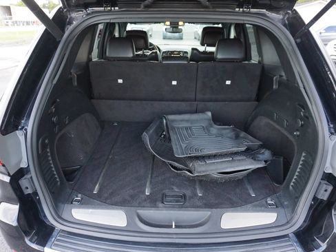 Used 2017 Jeep Grand Cherokee Limited AWD/4WD image 20