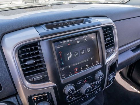 Used 2018 RAM 1500 Big Horn image 30