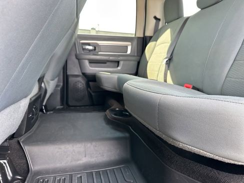 Used 2017 RAM 2500 SLT AWD/4WD image 19