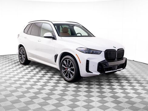 Certified 2026 BMW X5 xDrive40i AWD/4WD image 8