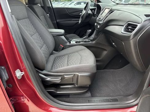 Used 2021 Chevrolet Equinox LT FWD image 15