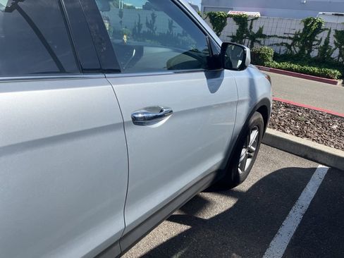 Used 2018 Hyundai Santa Fe Sport image 15