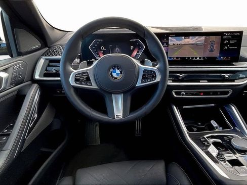 Used 2025 BMW X6 xDrive40i AWD/4WD image 8