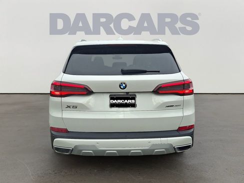 Used 2022 BMW X5 xDrive40i w/ Premium Package image 5
