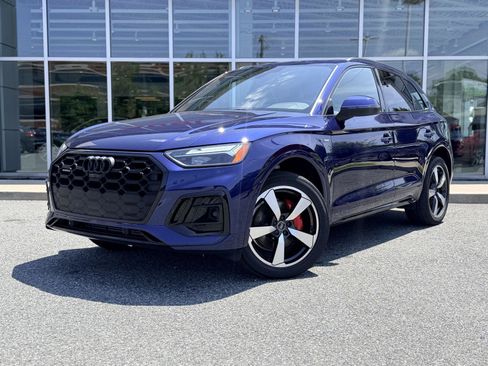Certified 2024 Audi Q5 2.0T Premium Plus AWD/4WD image 2