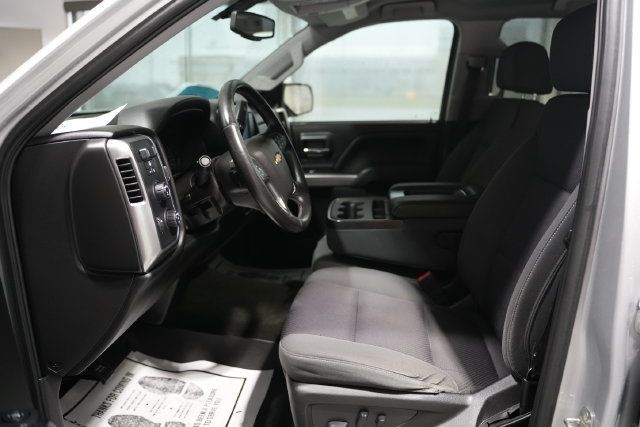 Used 2018 Chevrolet Silverado 1500 LT w/ All Star Edition AWD/4WD image 14
