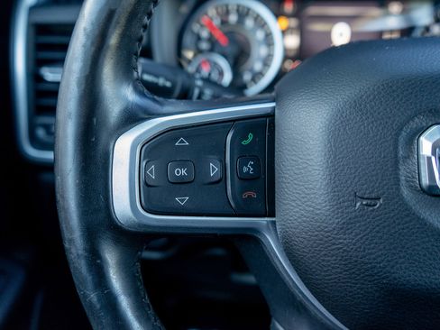 Used 2020 RAM 1500 Big Horn AWD/4WD image 23