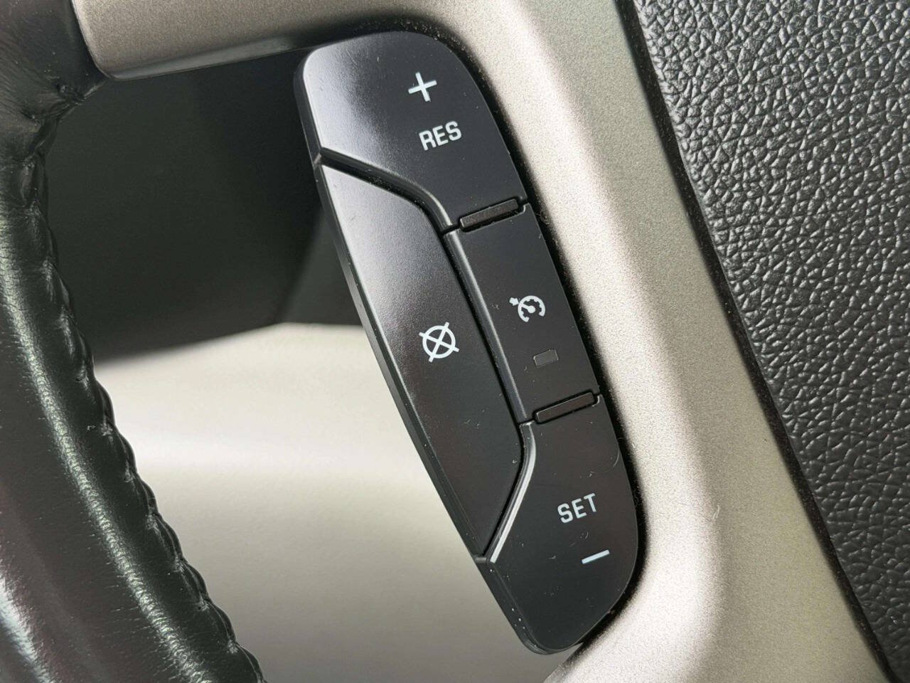 Used 2010 Chevrolet Silverado 1500 LT w/ Power Pack Plus AWD/4WD image 30