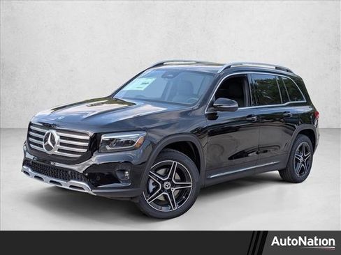 New 2026 Mercedes-Benz GLB 250 image 1