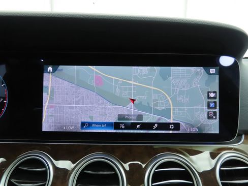 Used 2023 Mercedes-Benz E 350 Sedan image 14