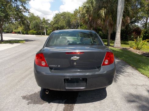 Used 2009 Chevrolet Cobalt LT w/ Preferred Equipment Group FWD image 19