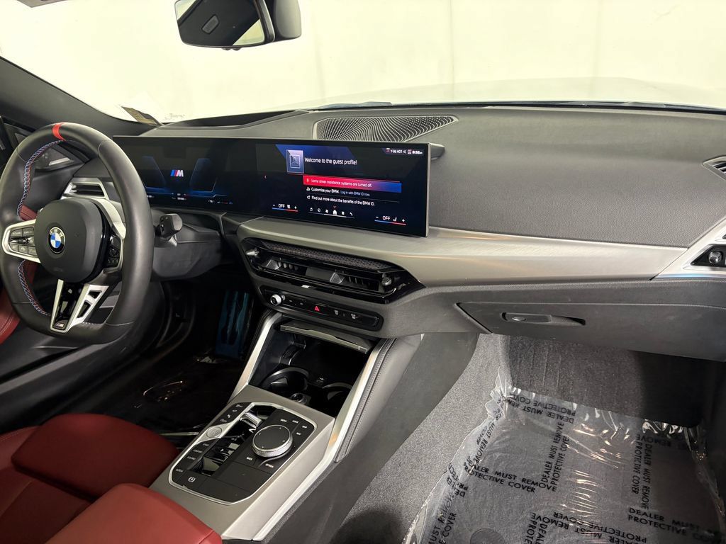 Used 2025 BMW M240i xDrive Coupe AWD/4WD image 31