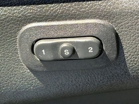Used 2018 Jeep Grand Cherokee Limited RWD image 17