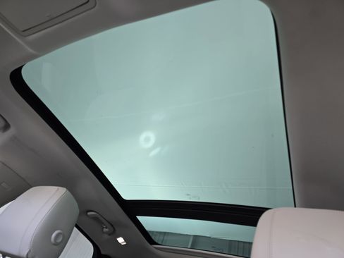 Used 2021 Jaguar F-PACE S image 30