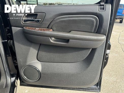 Used 2013 GMC Sierra 2500 Denali w/ Suspension Package, Off-Road image 29