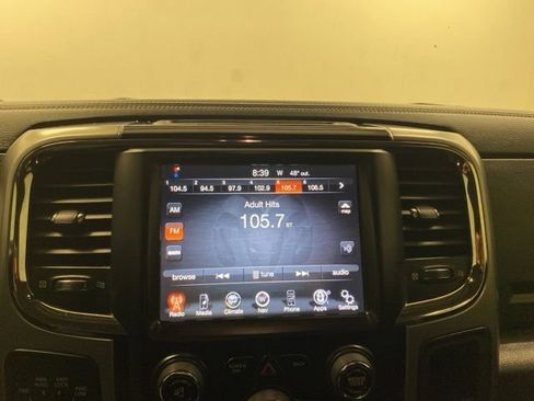 Used 2013 RAM 1500 Sport w/ Remote Start & Security Group image 12