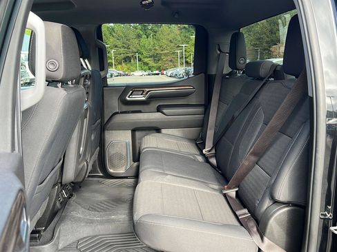 Used 2024 Chevrolet Silverado 1500 LT Trail Boss image 38