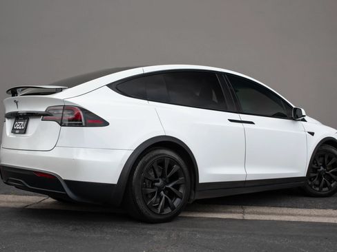 Used 2022 Tesla Model X AWD/4WD image 12
