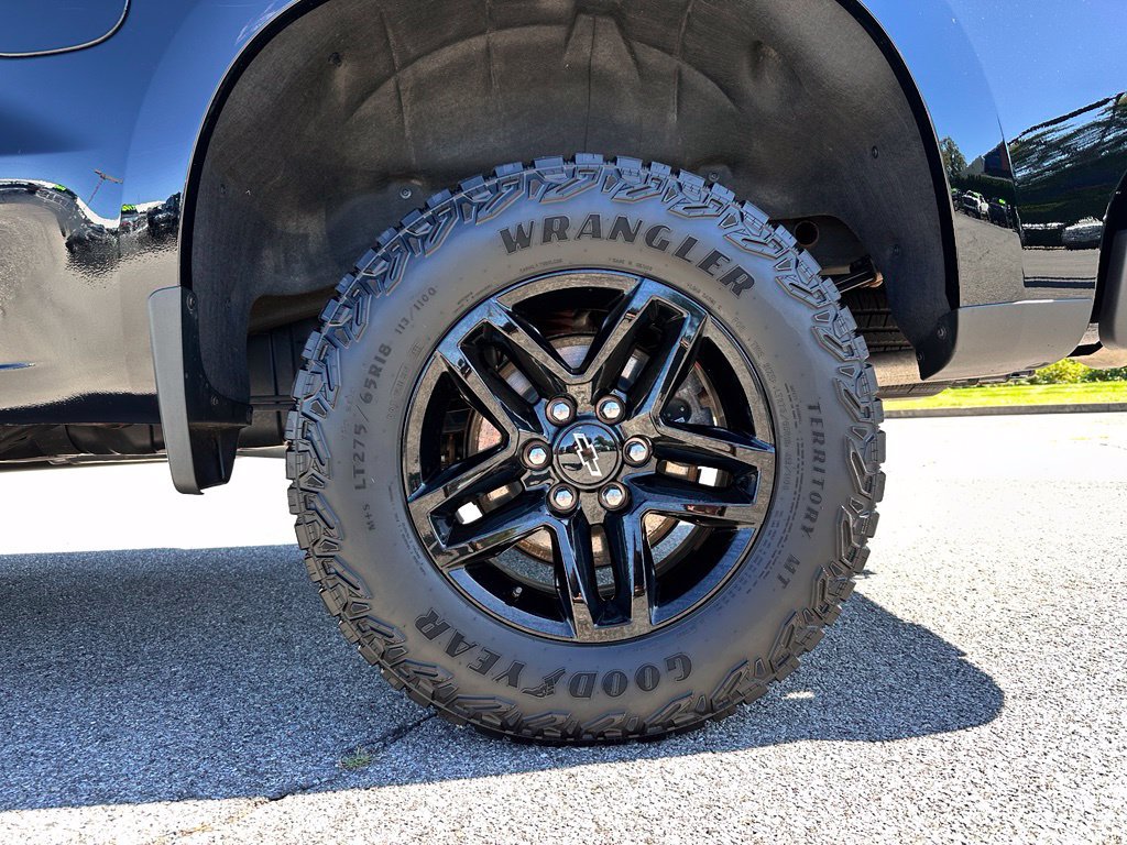 Used 2024 Chevrolet Silverado 1500 LT Trail Boss w/ Convenience Package II AWD/4WD image 48